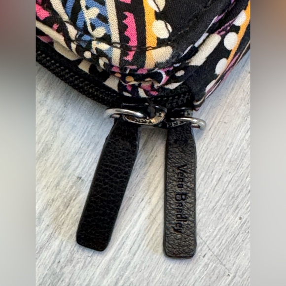 Vera Bradley Retired Black Print Double Zippered Wallet Wristlet EUC - Picture 4 of 7